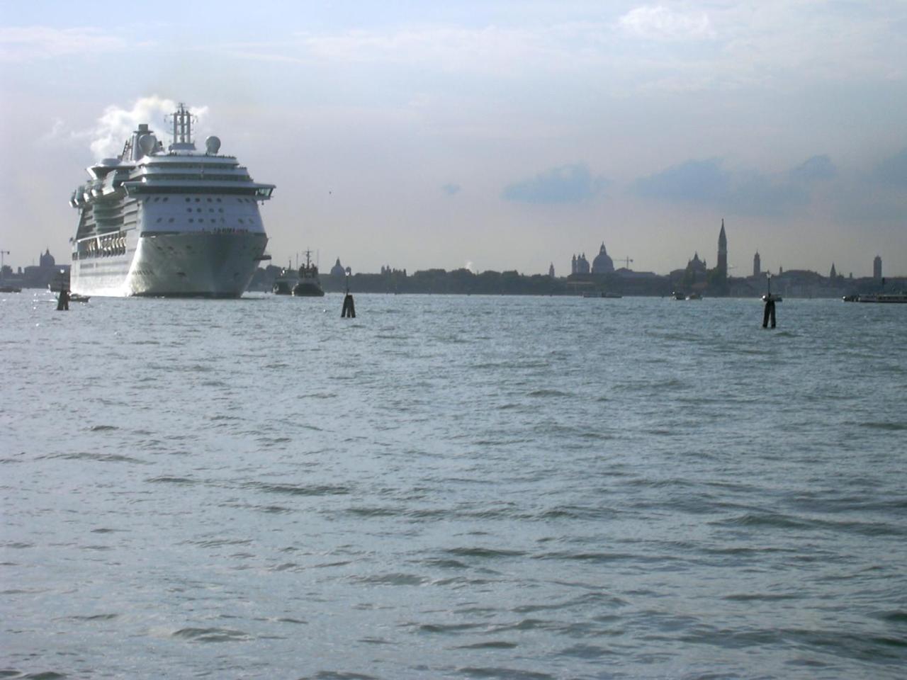 Oasis Lagoon Estate Lido di Venezia Exterior photo